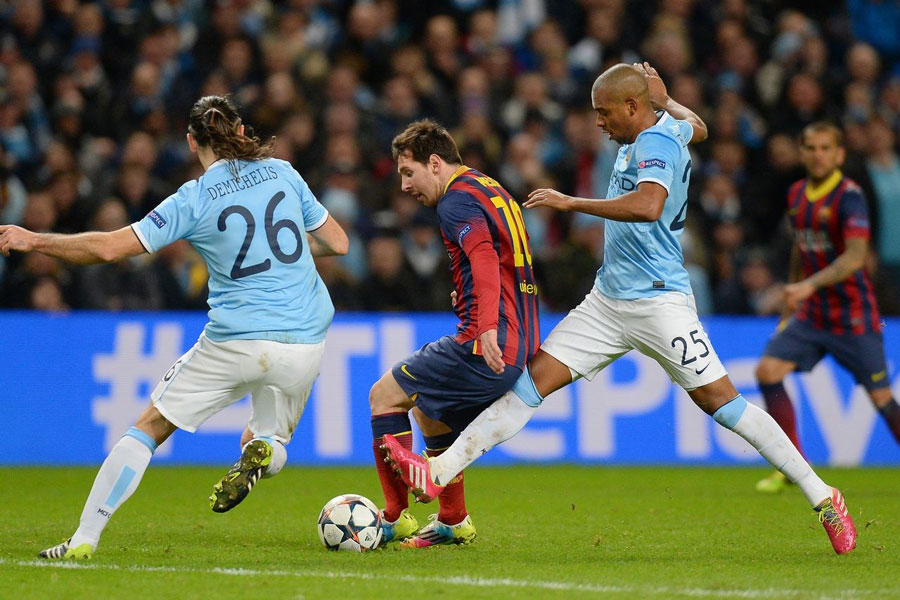 官方：半自动越位系统故障，VAR手动划线确认纽卡进球有效（官方通报：半自动越位系统失灵，VAR手动划线判定纽卡进球有效）