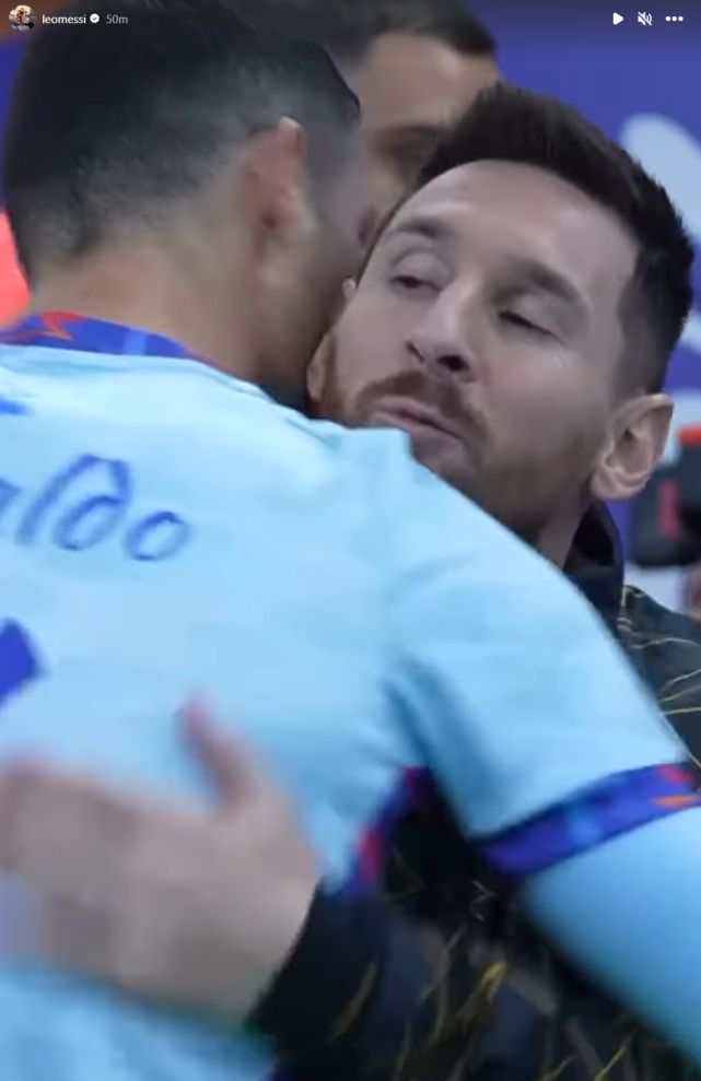 状元缺阵贝恩砍37分，吉迪22+9+6+8失误，魔术15分逆转送公牛4连败（状元休战贝恩飙37分，吉迪22+9+6伴8失误，魔术上演15分翻盘送公牛四连败）