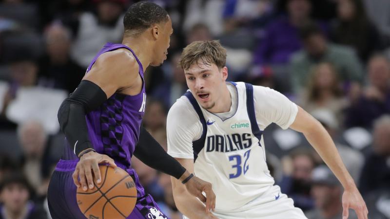 毛罗：尤文后防缺乏领袖，斯帕莱蒂应让他们展现个性成为领袖（毛罗：尤文防线缺少领袖，斯帕莱蒂应鼓励球员释放个性成长为领军者）