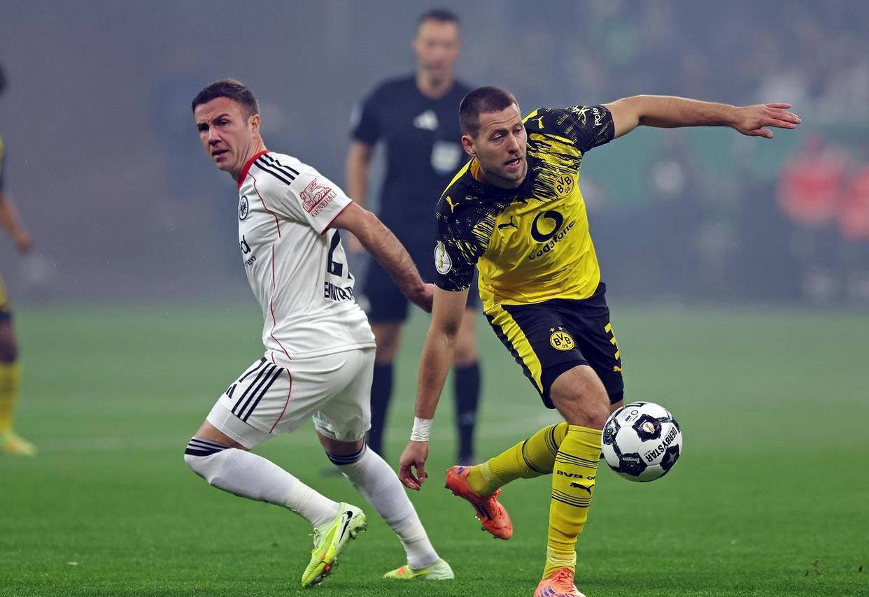 亚精英赛前瞻：广岛主场冲胜守前8，申花唯取3分保晋级悬念（亚精英赛看点：广岛主场抢胜巩固前八，申花唯有全取三分方能延续晋级悬念）