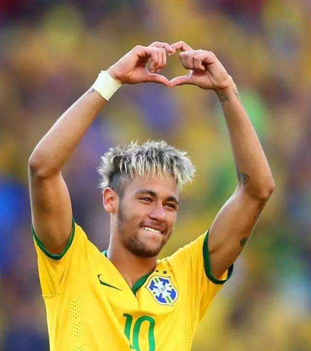 葡足协主席：我们会在世界杯中全力以赴，但绝不会傲慢自大（葡足协主席：世界杯全力冲刺，保持谦逊不自大）