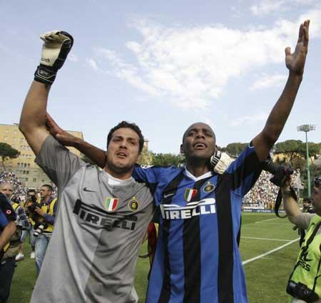 水晶宫2：1客胜富勒姆，沃顿助攻一脚出球惊艳（水晶宫客场2-1力克富勒姆，沃顿妙传惊艳全场）