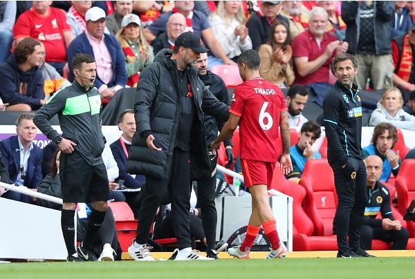 凯恩：即使赛季进百球，没欧冠或世界杯也很可能拿不到金球奖（凯恩：即便单季百球，缺少欧冠或世界杯也难捧金球）