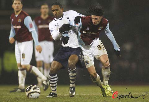 记者：迪巴拉已与罗马初步谈续约，短期内不会考虑回阿根廷（记者称迪巴拉已与罗马开启续约初谈，近期无意回归阿根廷）