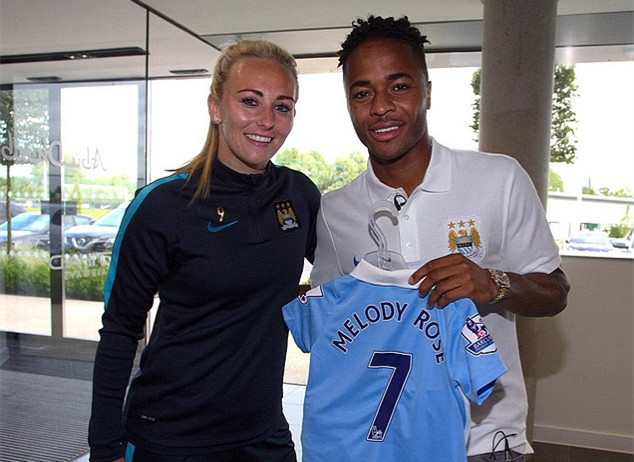 跟队记者：米兰球员去国家队受伤然后缺席的循环必须停止（随队记者：米兰球员在国家队屡受伤、回俱乐部屡缺阵的怪圈该结束了）